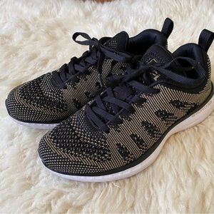 🖤APL TECHLOOM KNIT RUNNERS METALLIC Black and GOLD/GREEN Athletic Sneakers 5.5 W